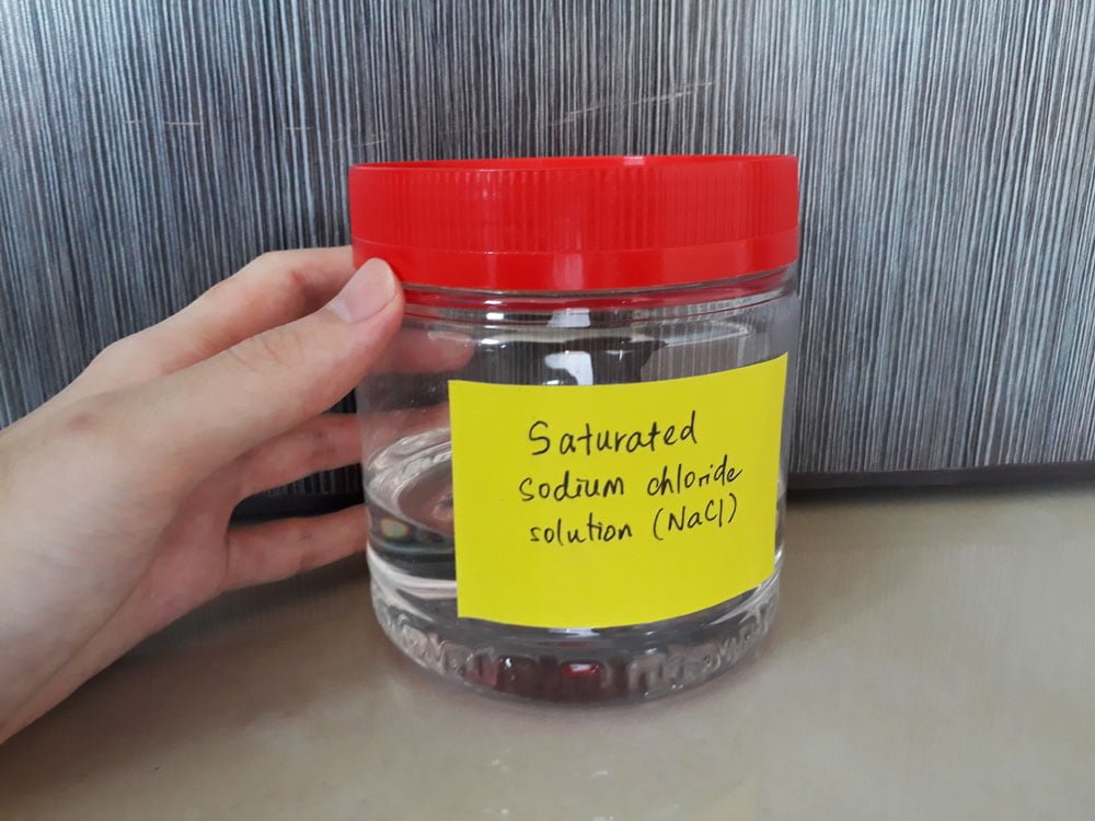 饱和氯化钠溶液（NaCl）